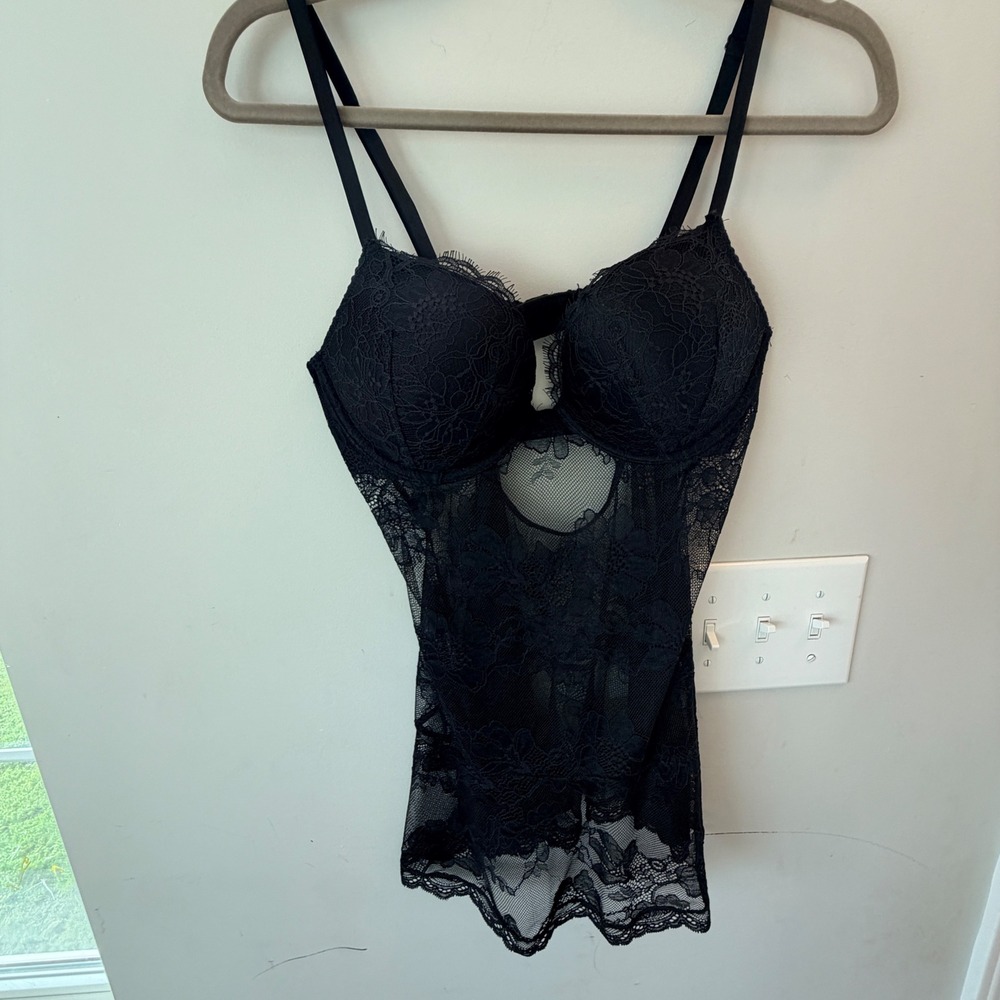 Victoria Secret Lace Slip Chemise Lingerie Women Medium Black Floral Whimsigoth
